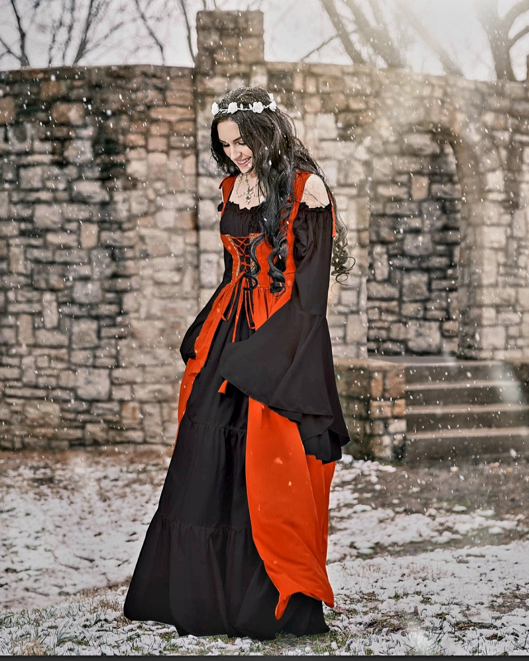 Renaissance 2 Piece Irish Dress and Long Sleeve Chemise Costume