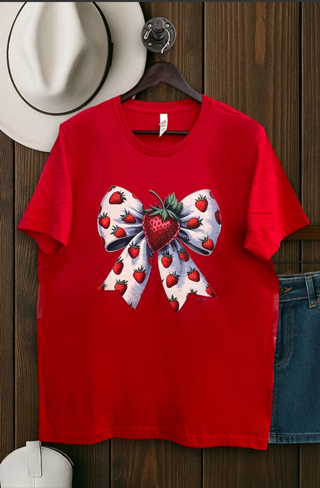 #43 Strawberry Bow Top