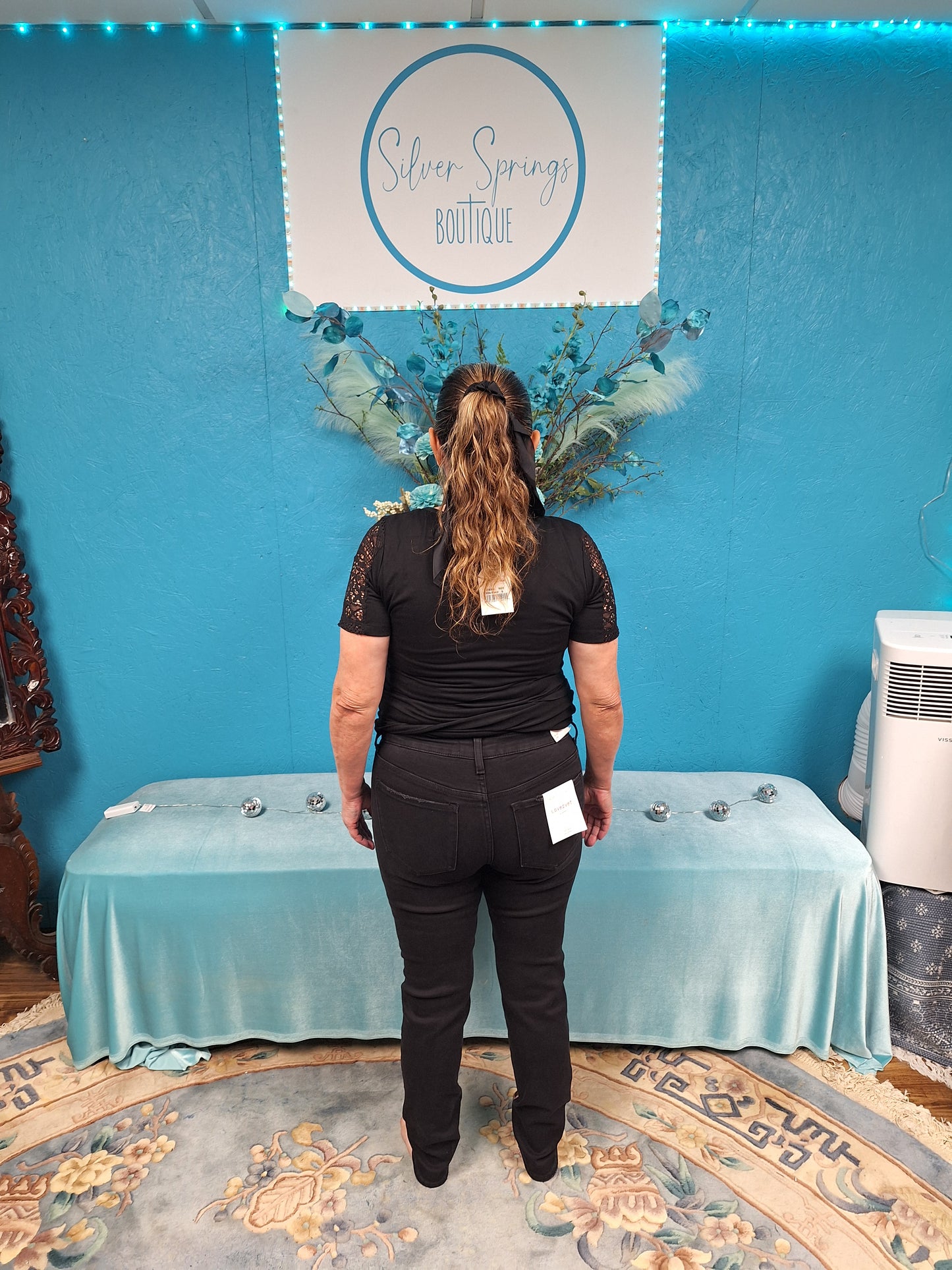 Lovervet Midrise Skinny Jeans