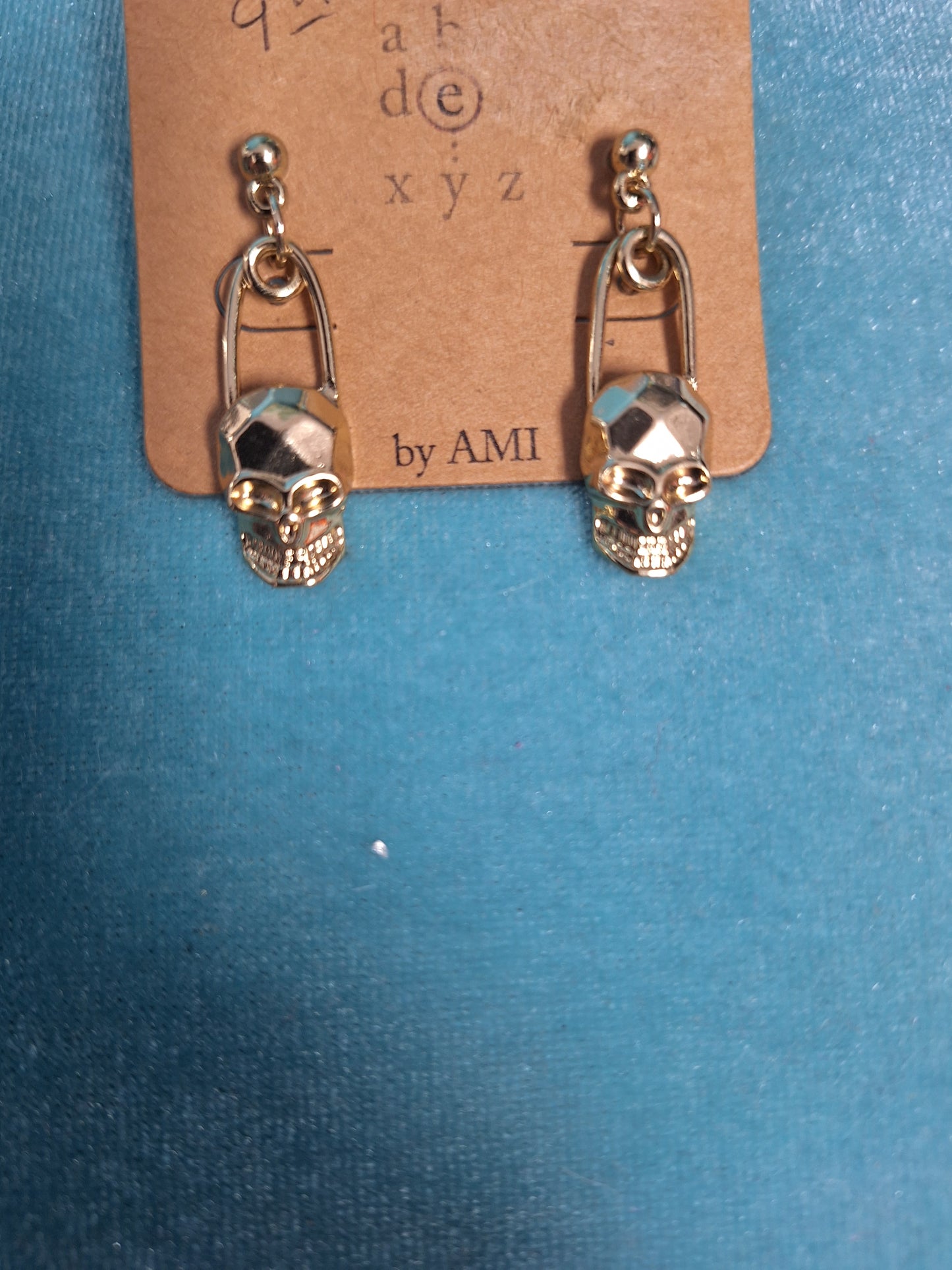 Skull Earrings