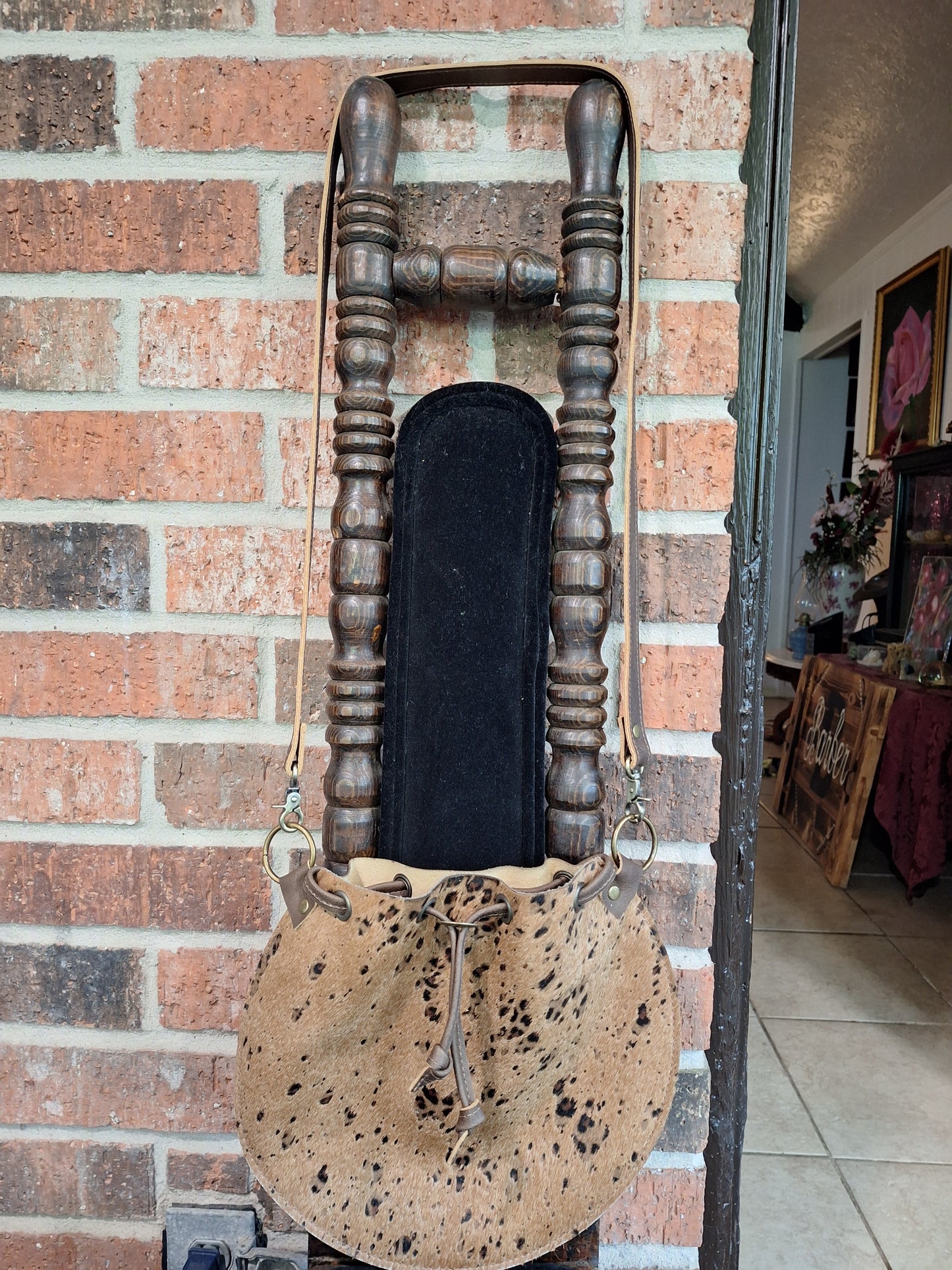 Peek A Boo Leo Leather Bag