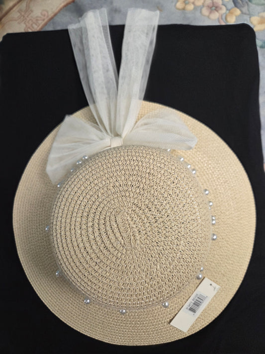 Hat with Bow