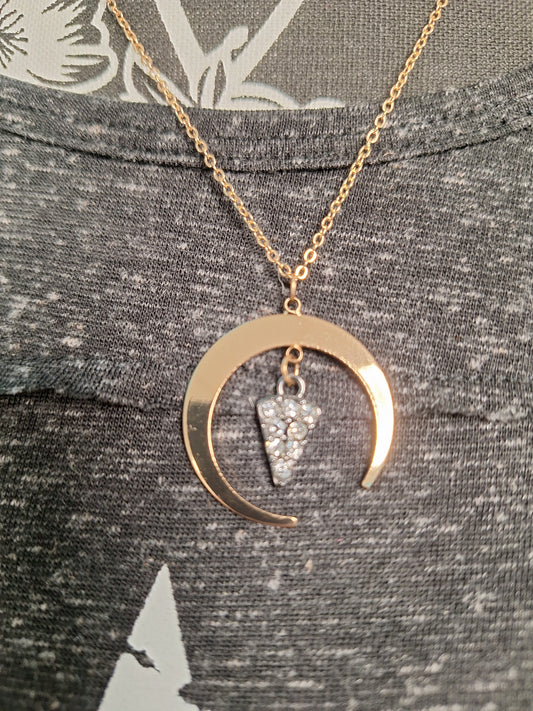 Dainty C Gold Necklace