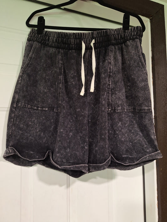 Charcoal Shorts With Pockets