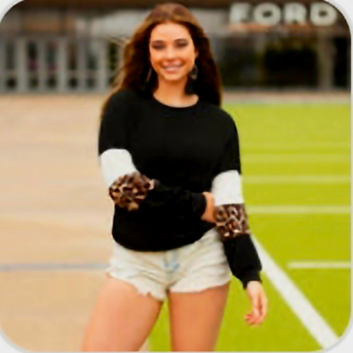 Leo Sleeve Jersey Top