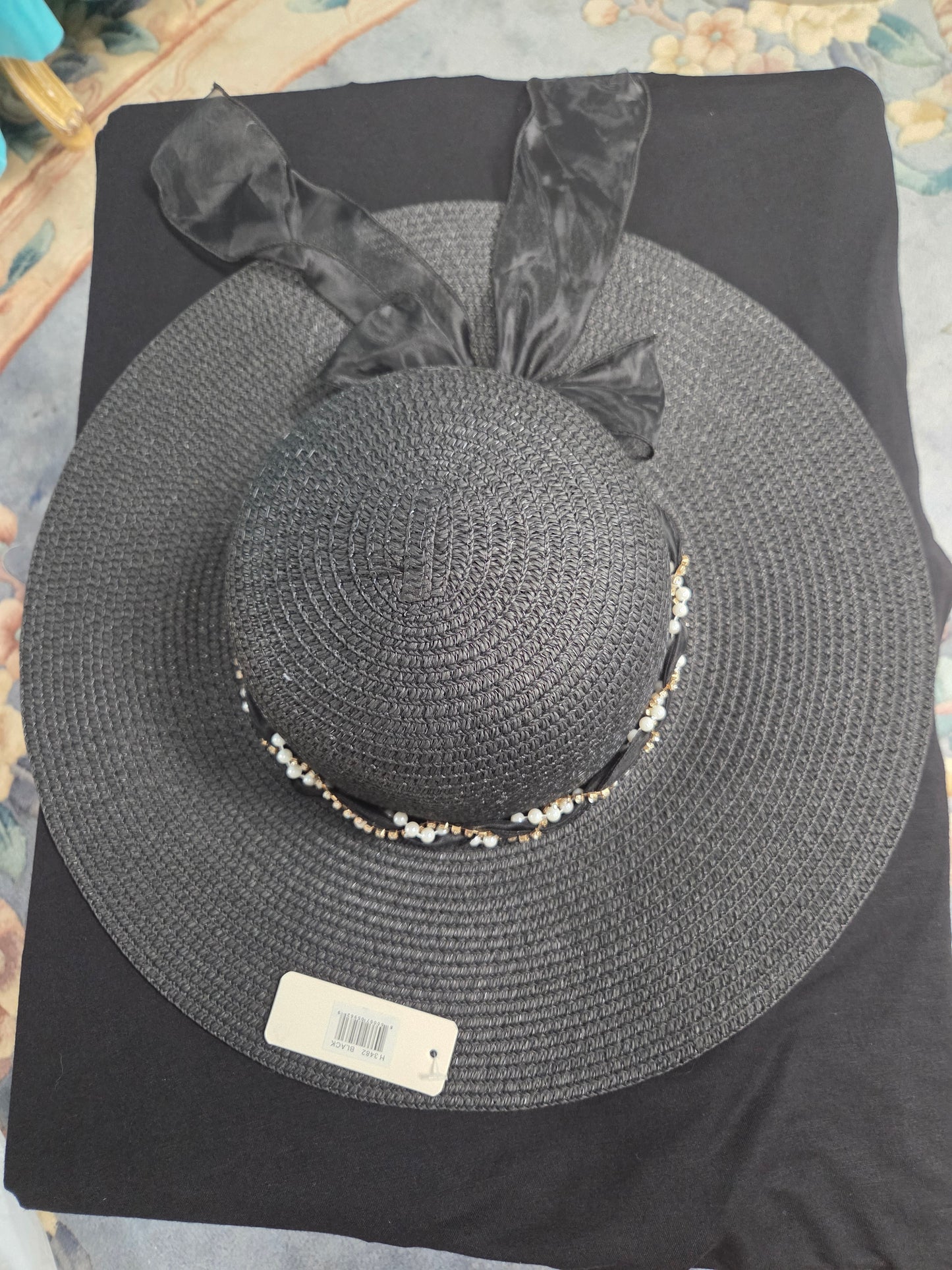 Hat with Bow