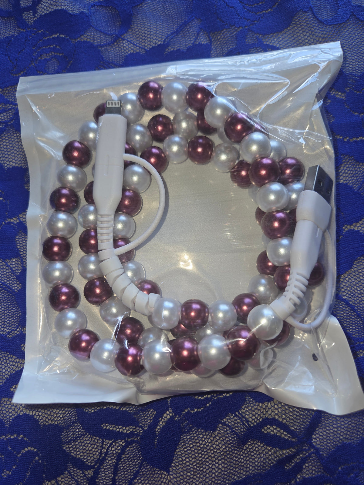 Burgundy and White Bead Charger Cable