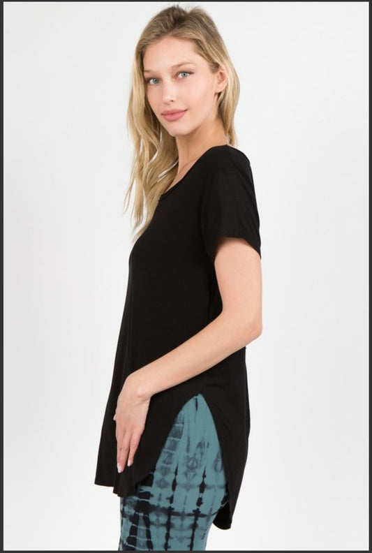 Black Knit Topwith Slashed Back and Curved Hem