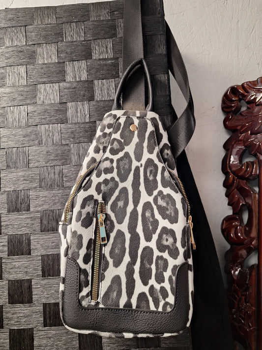 Black/White Leo Sling Bag