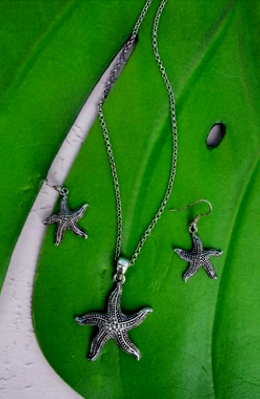 Starfish Necklace and Earrings Set