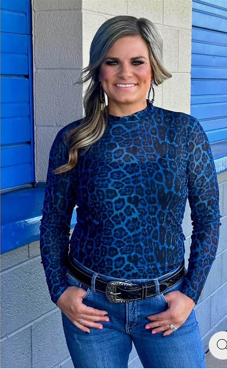 Leo Mesh Top